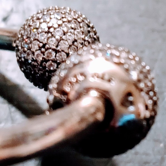 Pandora Diamond Sterling Silver 9.25 solid Cuff Bracelet. - Picture 2 of 16